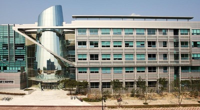 Пхоханский университет науки и технологии (Pohang University)