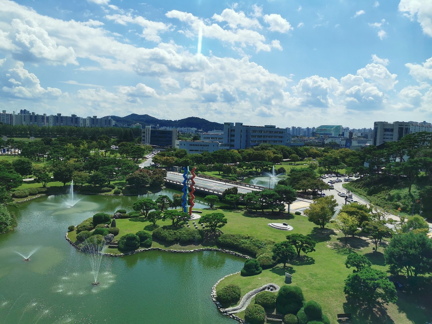 Корейский ведущий научно-технический институт (Korea Advanced Institute of Science and Technology KAIST)