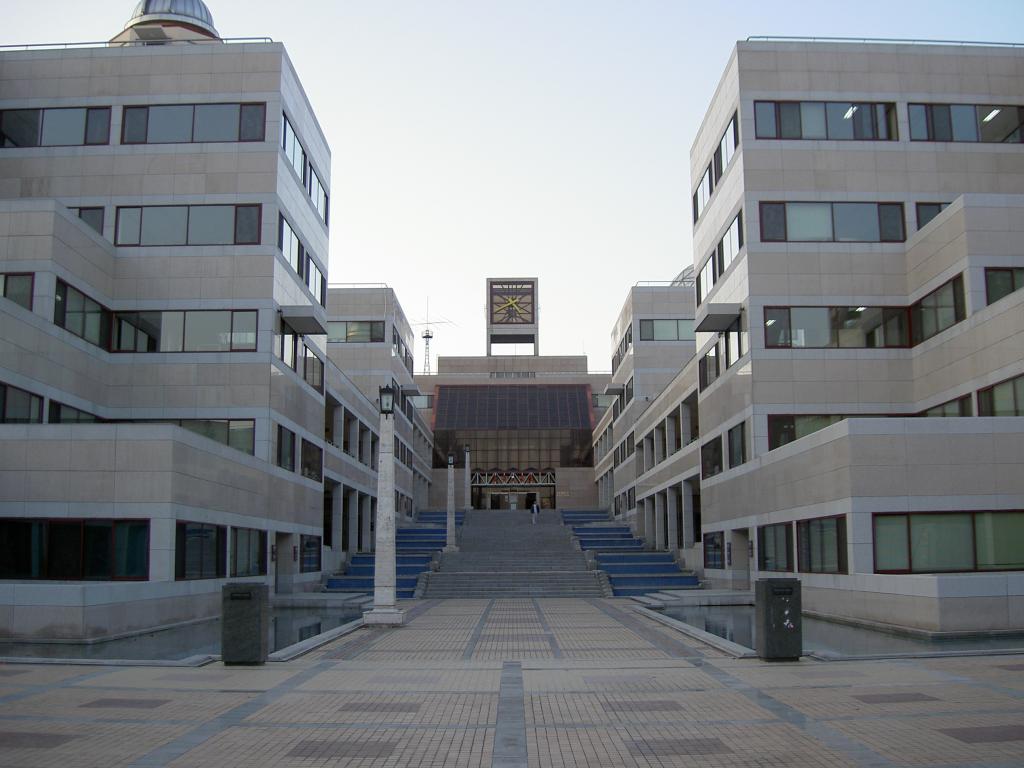Пхоханский университет науки и технологии (Pohang University)